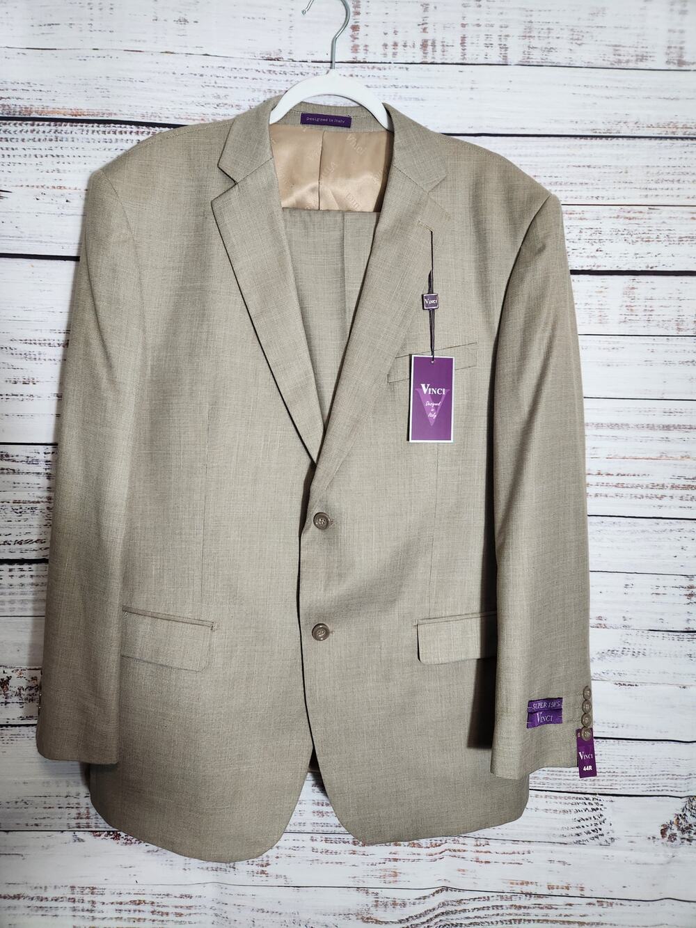 Vinci Khaki color Suite Men's Brand new with Tags  44R 338W